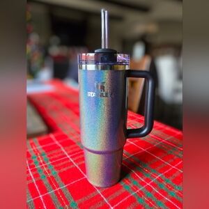 Stanley Midnight Glitz Quencher H2.O FlowState™ Tumbler | 30 OZ